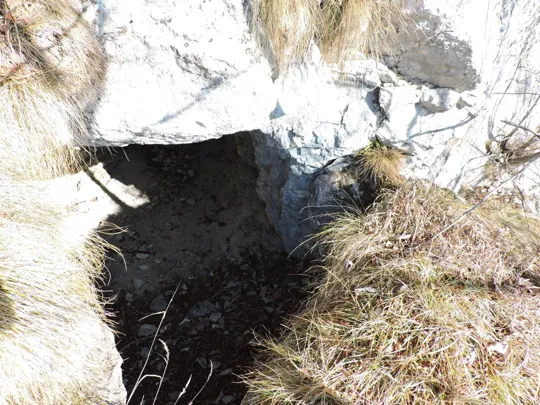 Monte Cimone - ingresso galleria sotto al monte Caviojo
