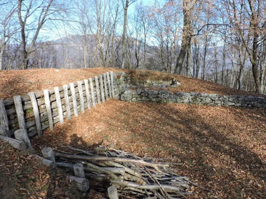 Postazione di artiglieria in barbetta