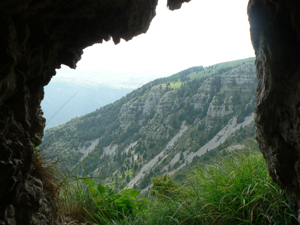 Monte Fior - Montagna Nuova, postazioni in caverna