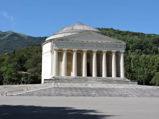 Tempio Canoviano