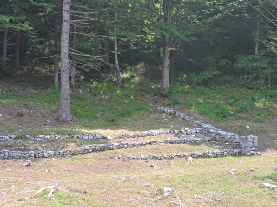 Monte Zugna - valletta S.Lazzaro - cimitero