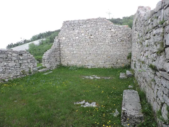 Monte Zugna - baraccamenti