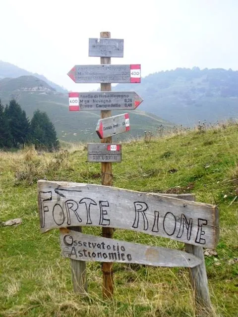Monte Novegno - Ingresso