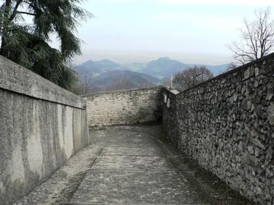 Eremo di Monte Rua - Salita verso l'eremo