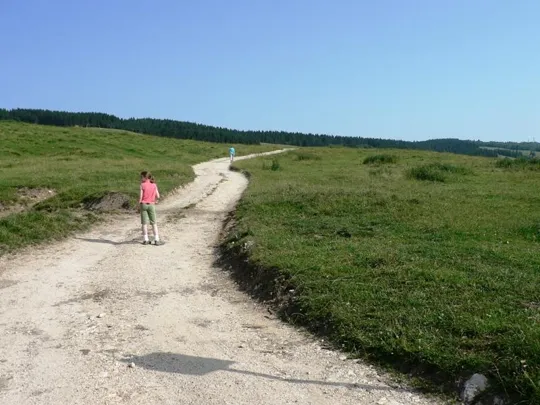 Monte Valbella - Strada sterrata verso la cima
