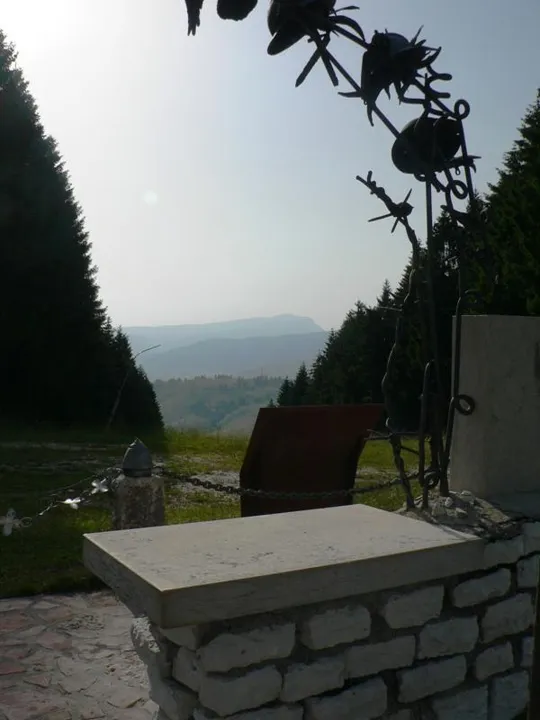 Monte Valbella - Monumenti