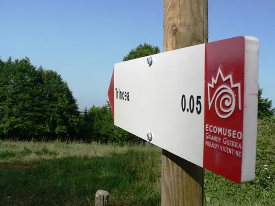 Monte Valbella - Tabella per la trincea