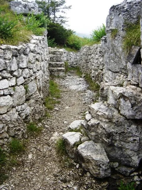 Monte Zebio - trincea