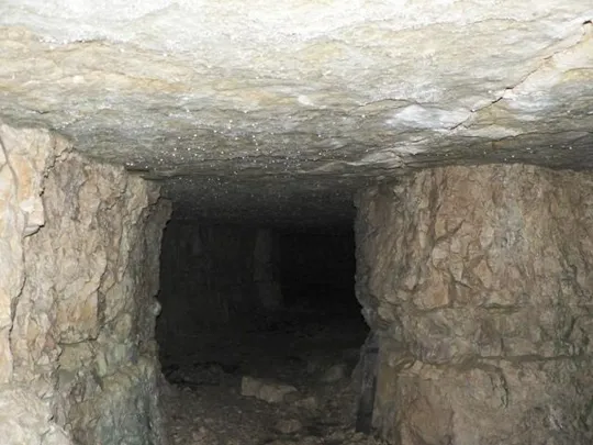 Monte Zebio - ricovero in galleria