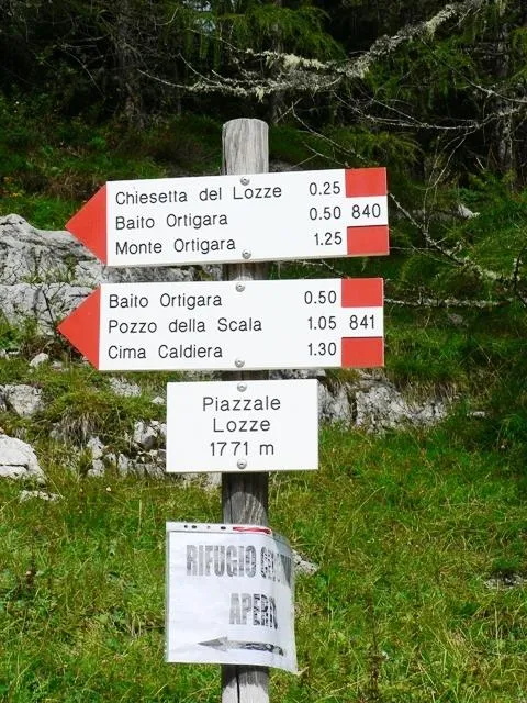 Monte Ortigara - sentiero verso la chiesetta