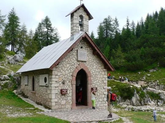 Monte Ortigara - chiesetta e ossario