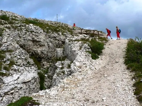 Monte Ortigara - Attorno al cippo Italiano