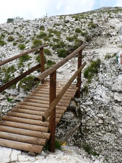 Monte Ortigara - Attorno al cippo Italiano