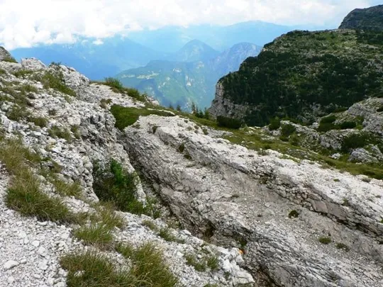 Monte Ortigara - Attorno al cippo Italiano