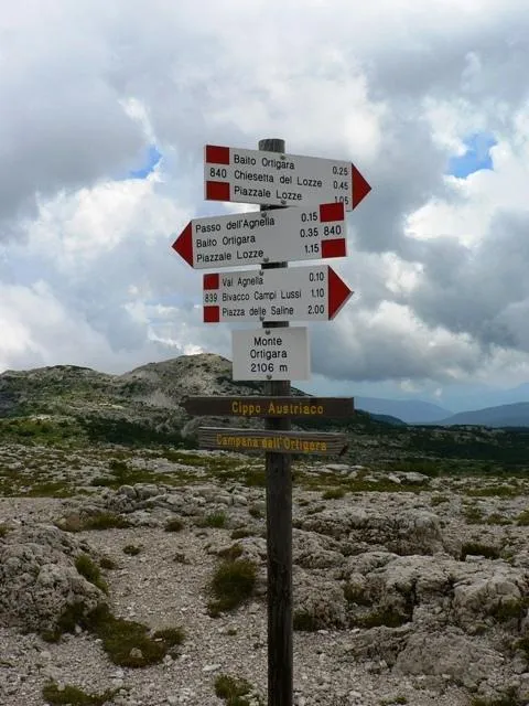 Monte Ortigara - Attorno al cippo Italiano