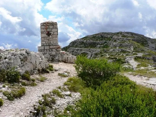 Monte Ortigara - cippo Austriaco