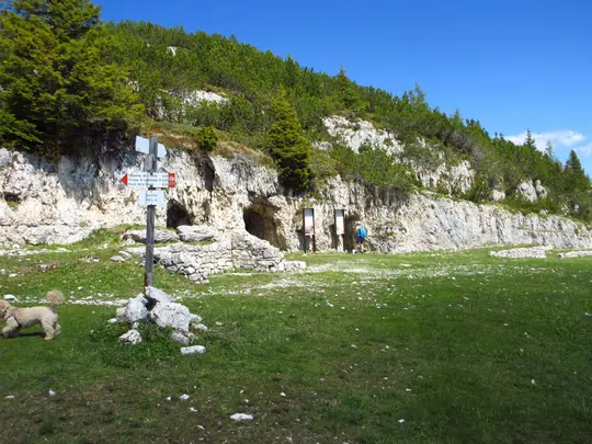 Area logistica di cima Caldiera