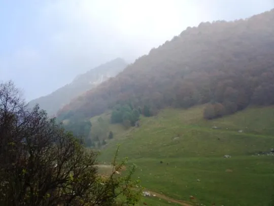 Novegno - Priforà - Sentiero di avvicinamento, Priaforà è la cima più lontana