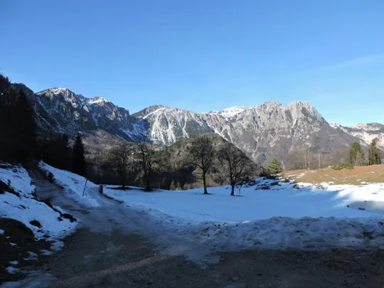 Incrocio dopo la malga