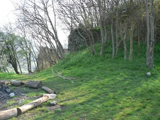 Rocca Pendice - Ruderi del castello