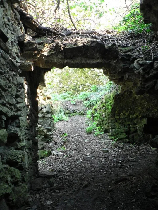 Rocca Pendice - Alcune stanze