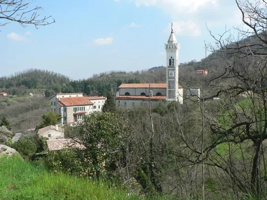 Rocca Pendice - Chiesa di Castelnuovo