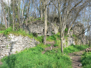 Rocca Pendice - Ruderi del castello