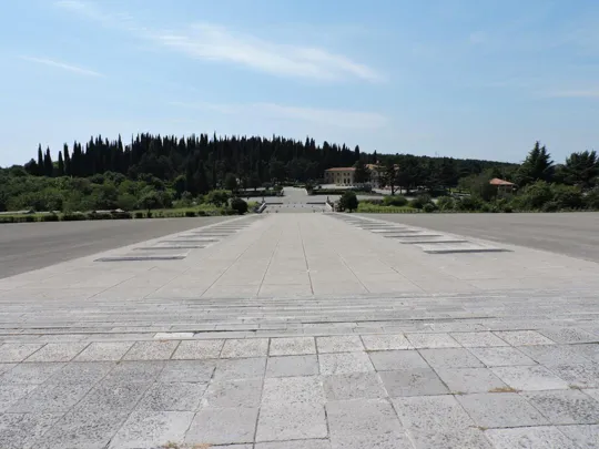 Sacrario di Redipuglia - la Via Eroica