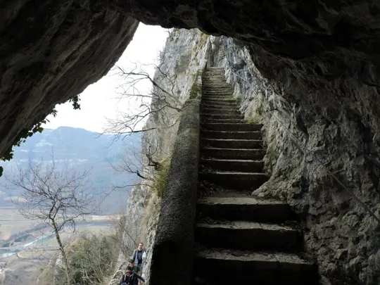 Santuario Madonna della Corona - Scalinata