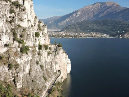 Sentiero del Ponale - veduta verso Riva del Garda