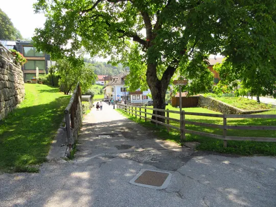 Arrivo nell'abitato di Bertoldi di Lavarone