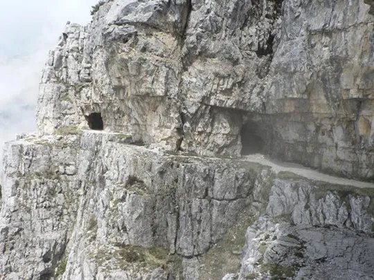 50ª galleria CAV. DI VITTORIO VENETO, mt.27