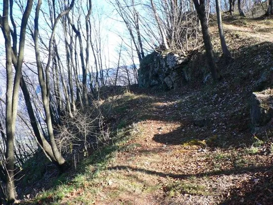 Monte Summano - camminamento