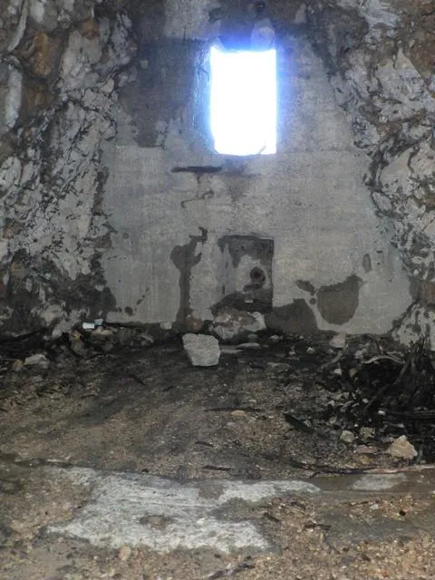 Monte Summano - postazione in galleria