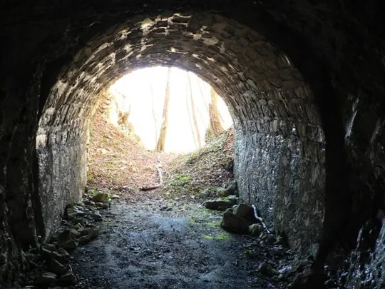 onte Summano - entrata postazione in galleria