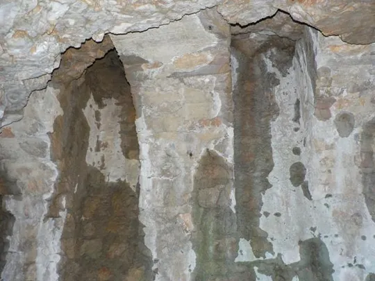 Monte Summano -postazione in caverna