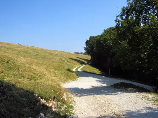 Uscita dal tornante verso la malga