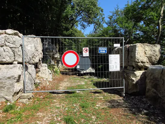 Cima del Cimo, proprietà privata