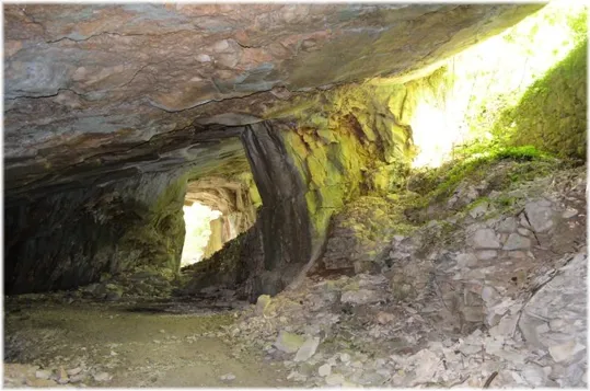 Bosco Caproni - le cave alte
