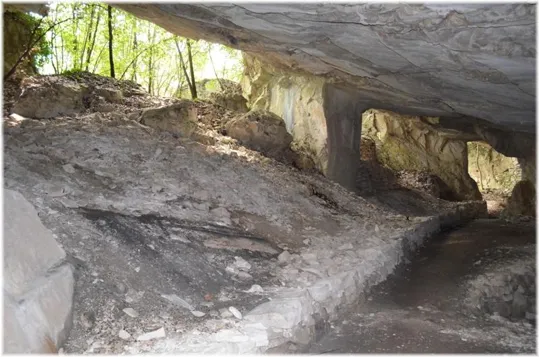 Bosco Caproni - le cave medie