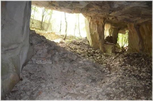 Bosco Caproni - le cave medie