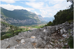 Bosco Caproni - la valle del Sarca verso Dro e Geniga