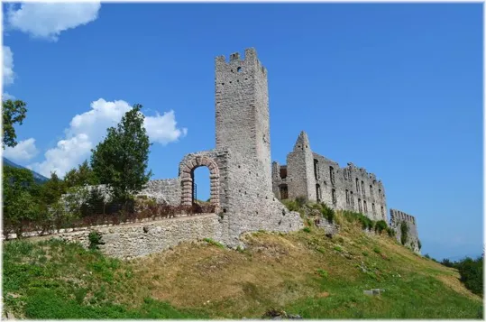 Visto da inizio sentiero