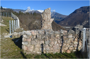Il pilastro di Castel Nomi