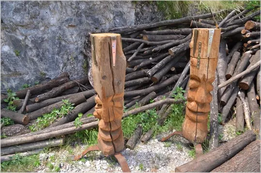 Le statue in legno