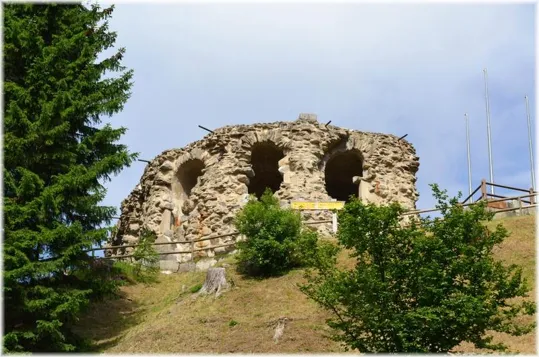 Il forte Strino visto dal parcheggio