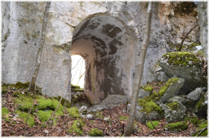 Forte Tombio Piccolo - porta di collegamento