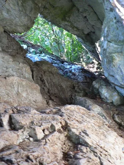 Altarknotto - il passaggio visto dal basso