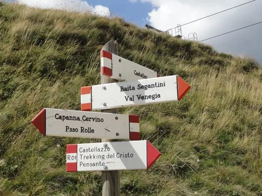 Baita Segantini - Tabelle lungo il percorso