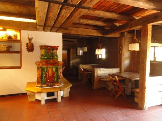 Baita Segantini - una foto degli interni